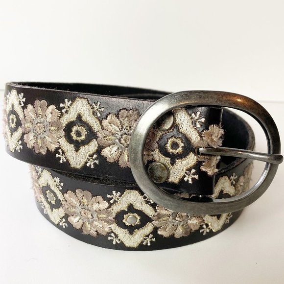 Lucky Brand Accessories - Lucky Brand Floral Embroidered Belt XS Brown